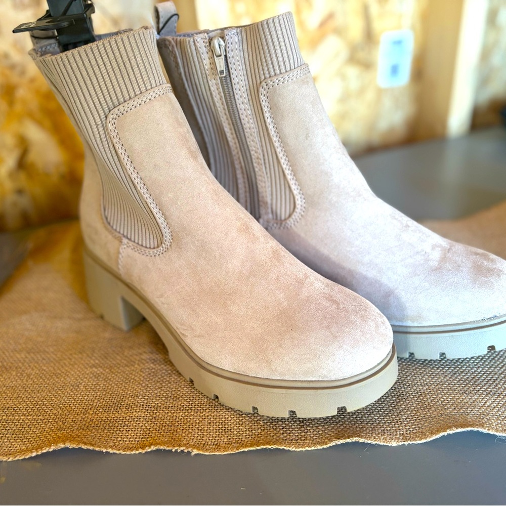 Women's Beige Ankle Boots